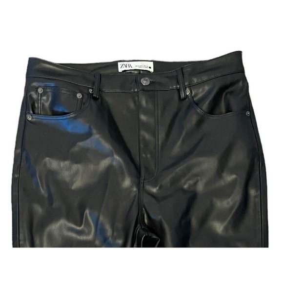 Zara Faux Leather Cropped Pants Black Straight Leg Women’s US Size 8 - Picture 2 of 8